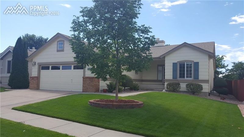 4121 Coolwater Dr, Colorado Springs, CO 80916