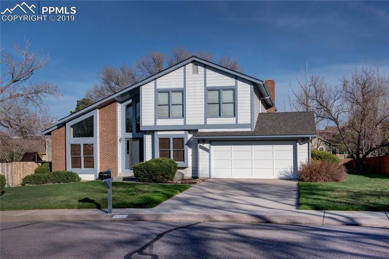 4125 Stonehaven Dr, Colorado Springs, CO 80906