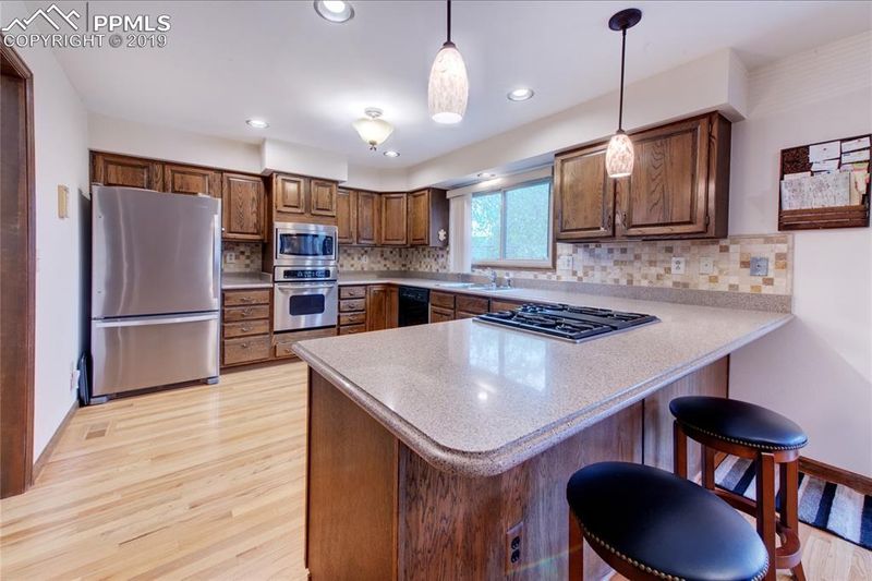 4125 Stonehaven Dr, Colorado Springs, CO 80906