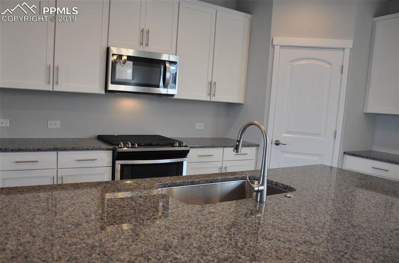 4127 Tree Creek Trl, Colorado Springs, CO 80918