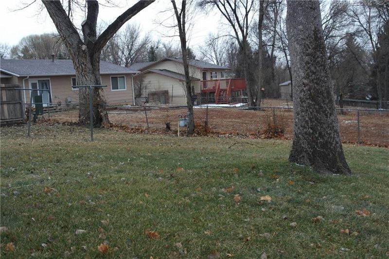 413 Squire St, Colorado Springs, CO 80911