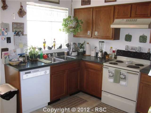4130 Solarface Ct, Colorado Springs, CO 80916