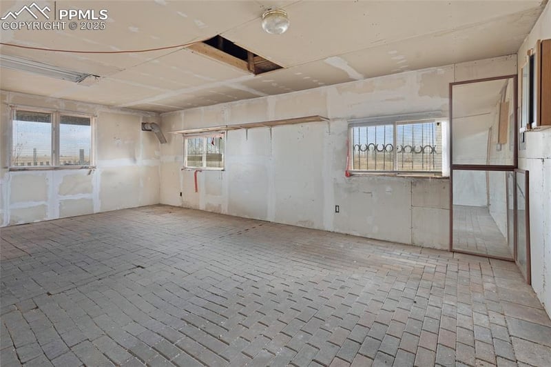 41305 Geick Rd, Rush, CO 80833