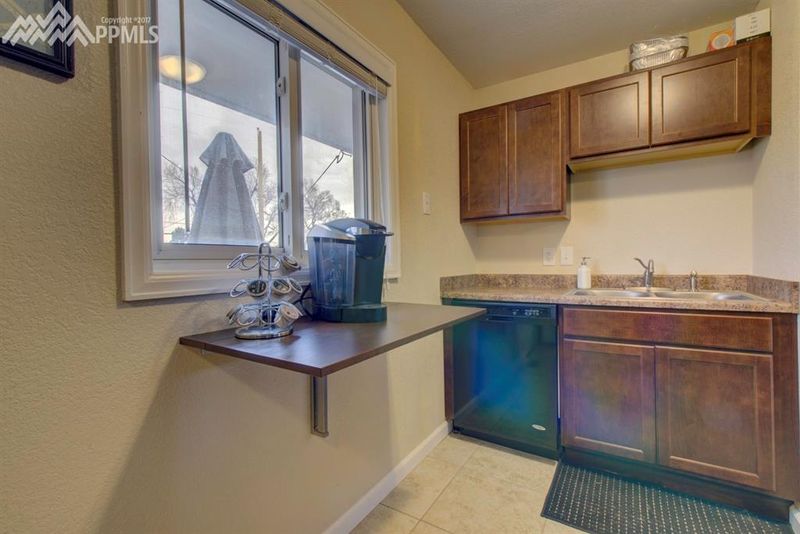 414 Mono Pl, Colorado Springs, CO 80910