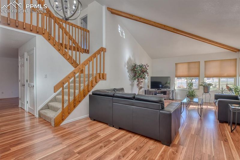 4140 Gleneagle Ct, Colorado Springs, CO 80909