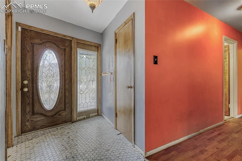 415 Chamberlin Pl, Colorado Springs, CO 80906