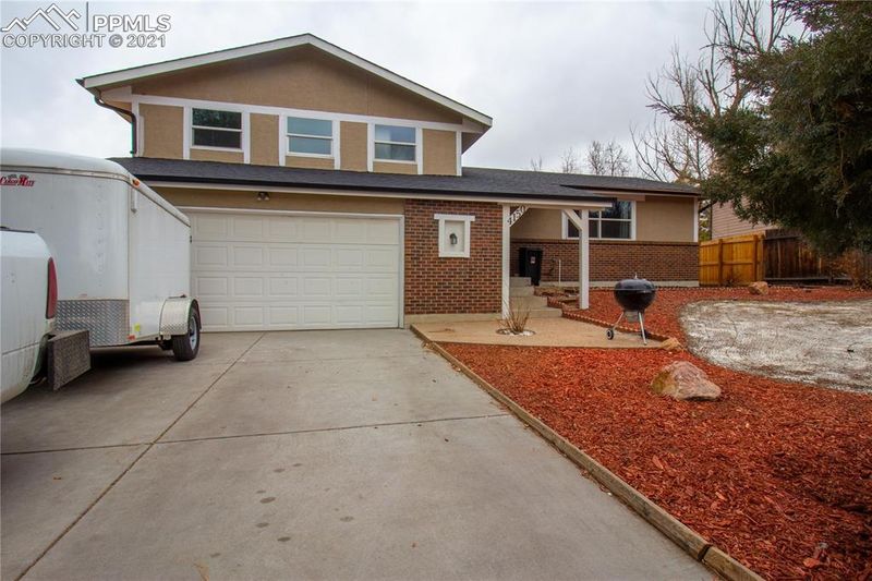 4150 Hidden Cir, Colorado Springs, CO 80917