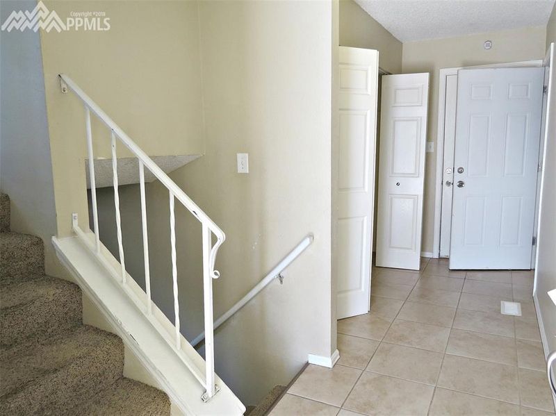 4150 Thoreau Dr, Colorado Springs, CO 80916