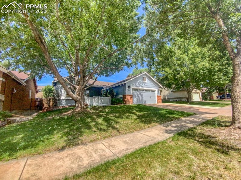 4154 Brush Creek Rd, Colorado Springs, CO 80916