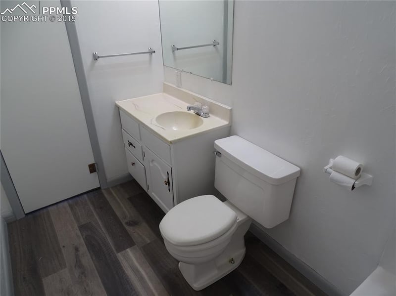 416 5th Ave, Hugo, CO 80821
