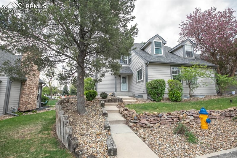 416 Cobblestone Dr, Colorado Springs, CO 80906