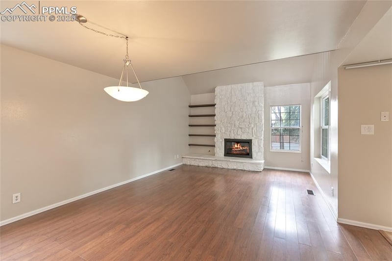 416 Cobblestone Dr, Colorado Springs, CO 80906