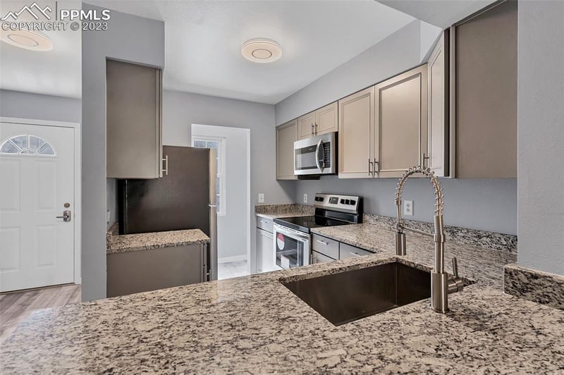 4160 Charleston Dr, Colorado Springs, CO 80916