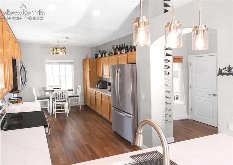 4163 Brush Creek Rd, Colorado Springs, CO 80916