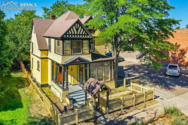 417 W 11th St, Pueblo, CO 81003