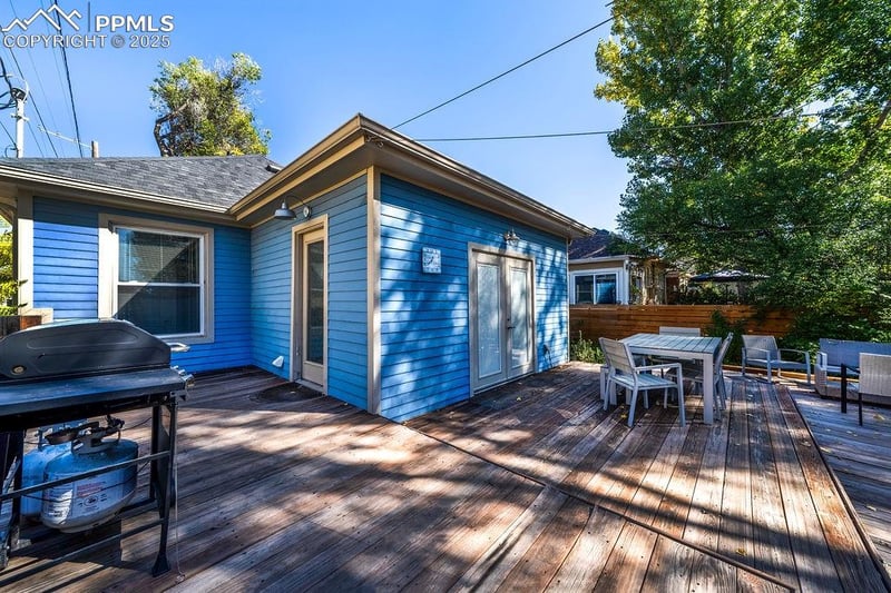 417 Caramillo St, Colorado Springs, CO 80907