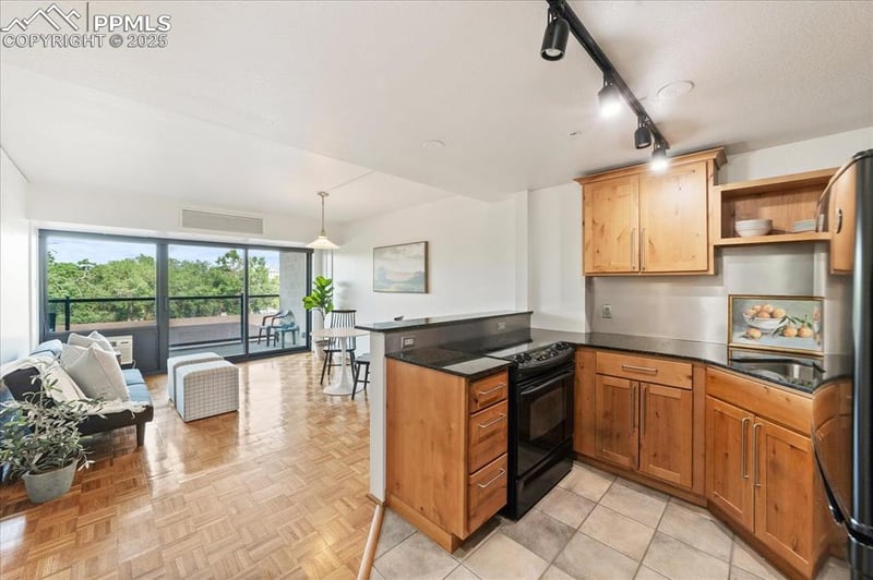 417 E Kiowa St #405, Colorado Springs, CO 80903