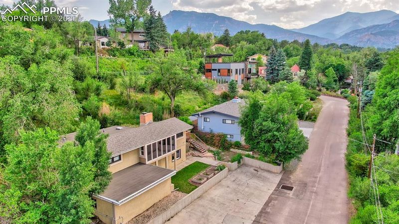 417 Valley Way, Colorado Springs, CO 80906