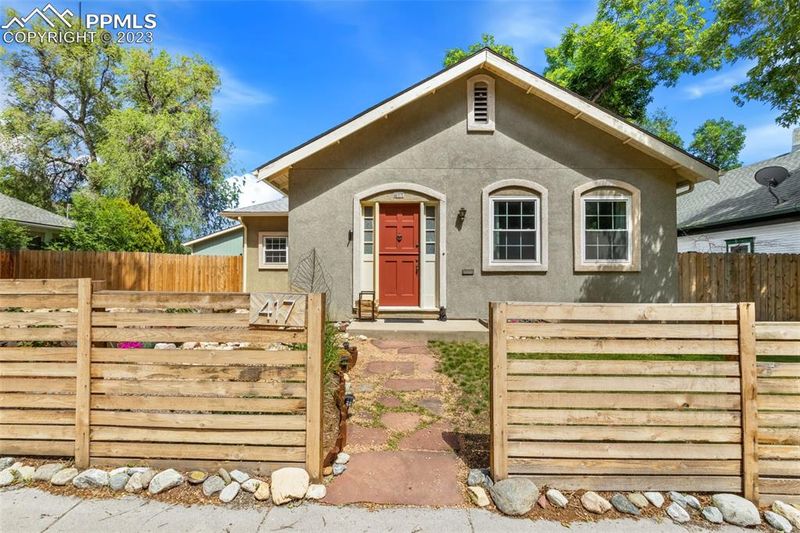 417 N Walnut St, Colorado Springs, CO 80905