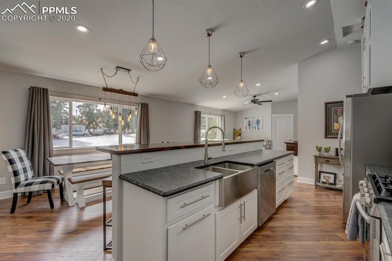 417 N West St, Woodland Park, CO 80863