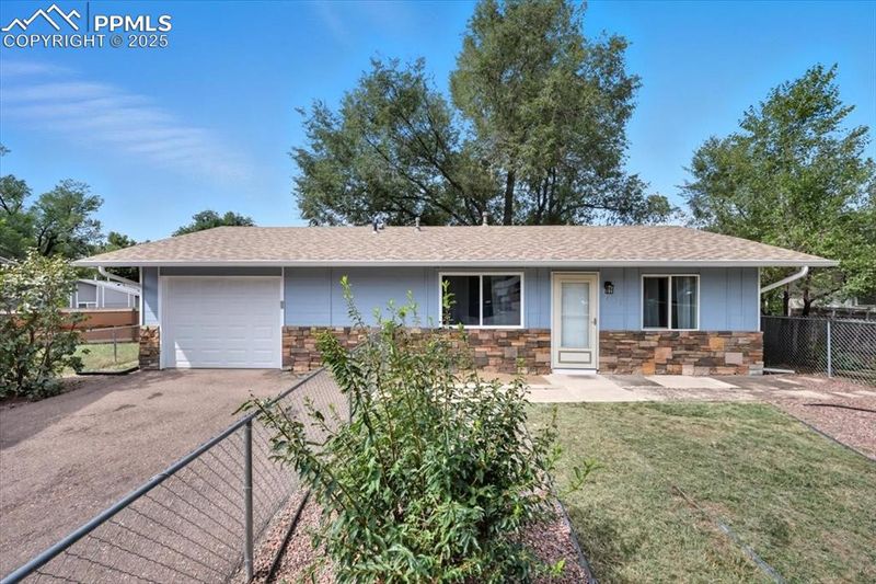 4170 Deerfield Hills Rd, Colorado Springs, CO 80916