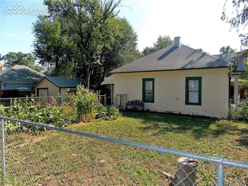 418 W St Vrain St, Colorado Springs, CO 80904