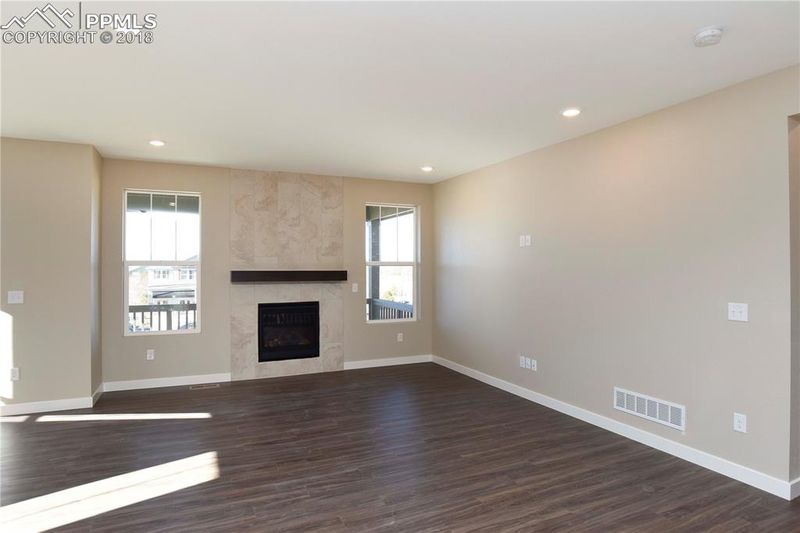 4186 Forever Cir, Castle Rock, CO 80109