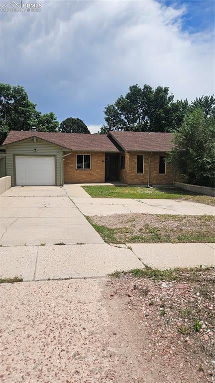 419 Chelton Rd, Colorado Springs, CO 80910