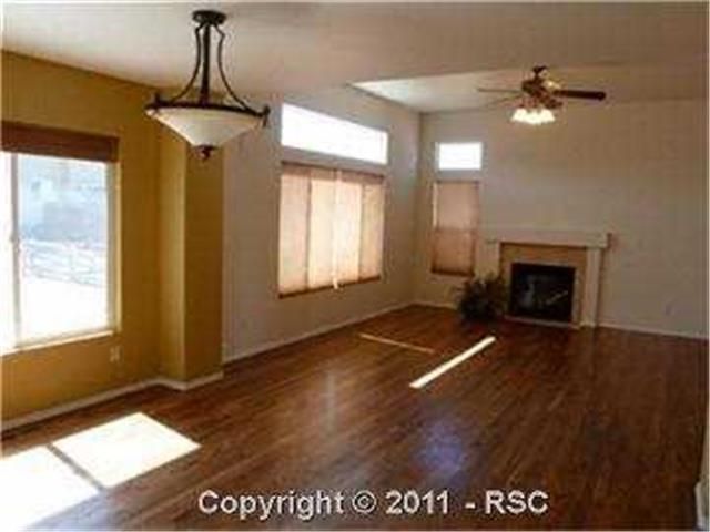 419 Oxbow Dr, Monument, CO 80132