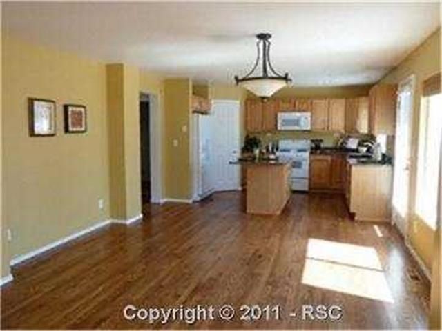 419 Oxbow Dr, Monument, CO 80132