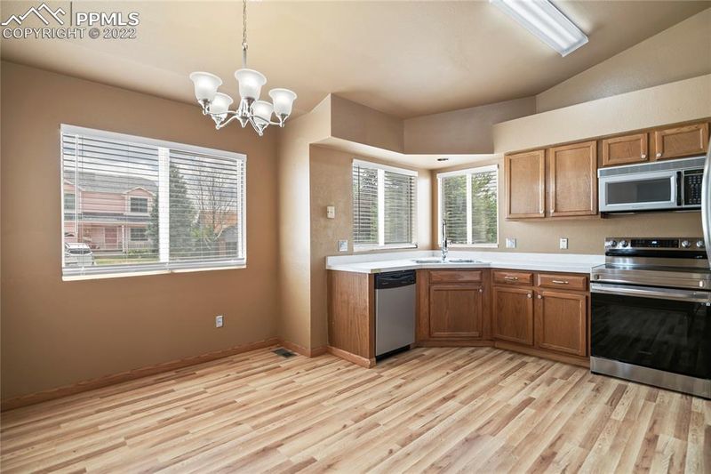 4190 Solarface Ct, Colorado Springs, CO 80916