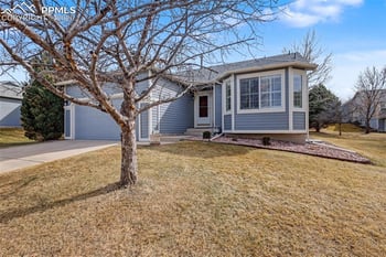 4195 Greens Dr, Colorado Springs, CO 80922