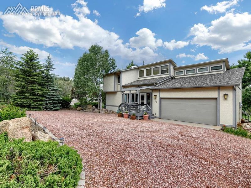 42 Sandra Ln, Manitou Springs, CO 80829