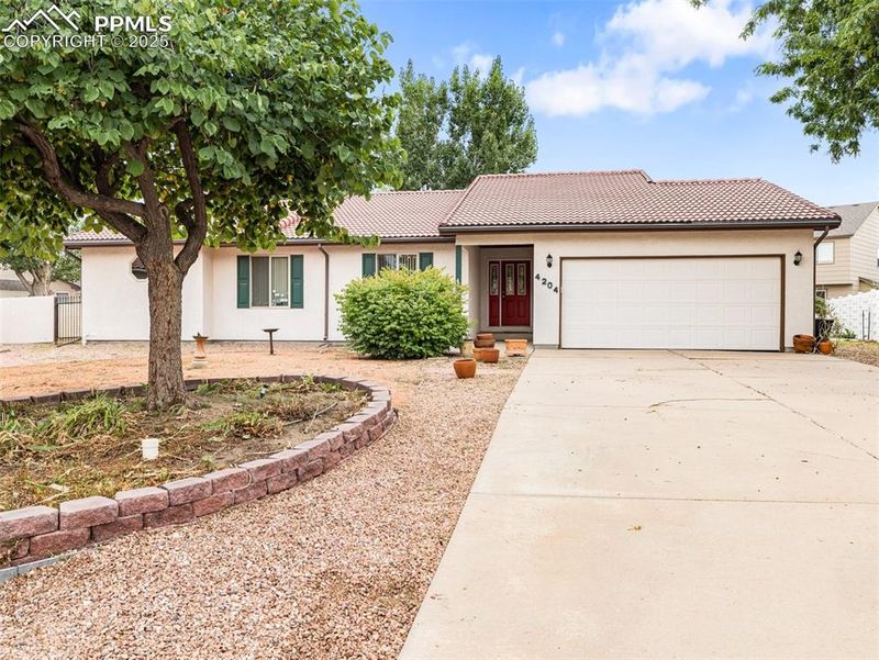 4204 Hideout Pl, Pueblo, CO 81008