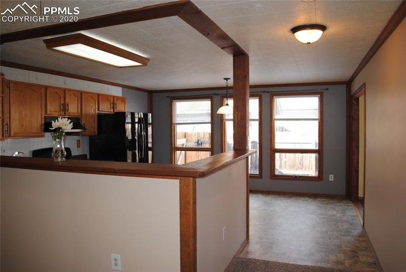 421 Bonfoy Ave, Colorado Springs, CO 80909