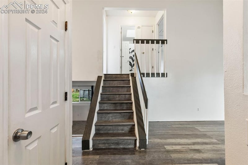 4215 Dawnlite Dr, Colorado Springs, CO 80916