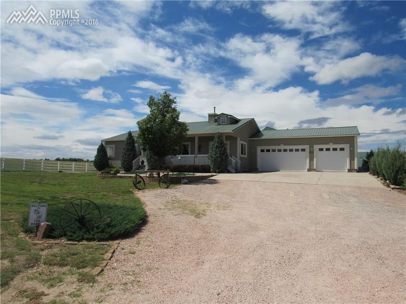4215 Los Ranchitos Dr, Falcon, CO 80831