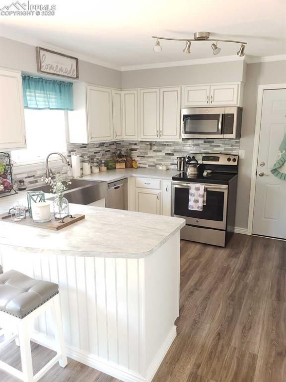 4215 Morley Dr, Colorado Springs, CO 80916