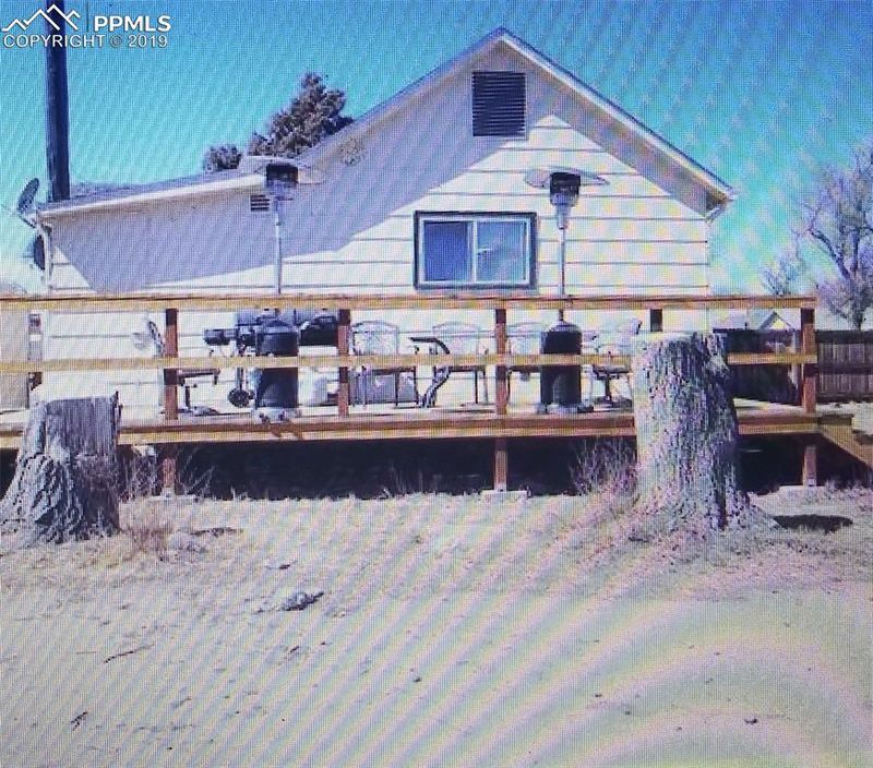 422 5th Ave, Hugo, CO 80821