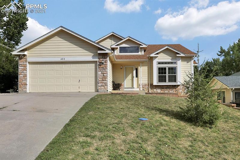 422 Kearney Ave, Colorado Springs, CO 80906