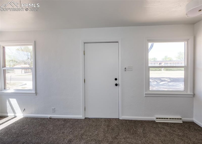 422 S Prairie Ave, Pueblo, CO 81005