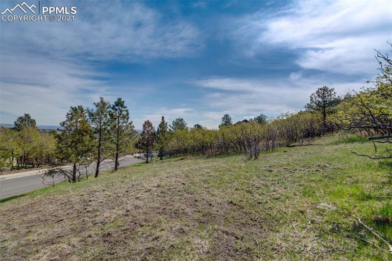 4220 Regency Dr, Colorado Springs, CO 80906