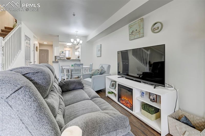 4222 Charleston Dr, Colorado Springs, CO 80916