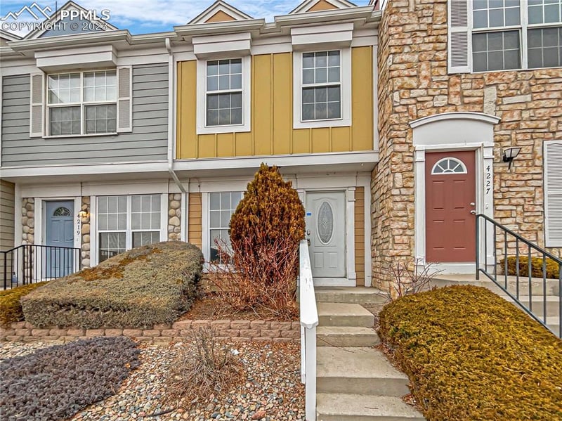 4223 Charleston Dr, Colorado Springs, CO 80916