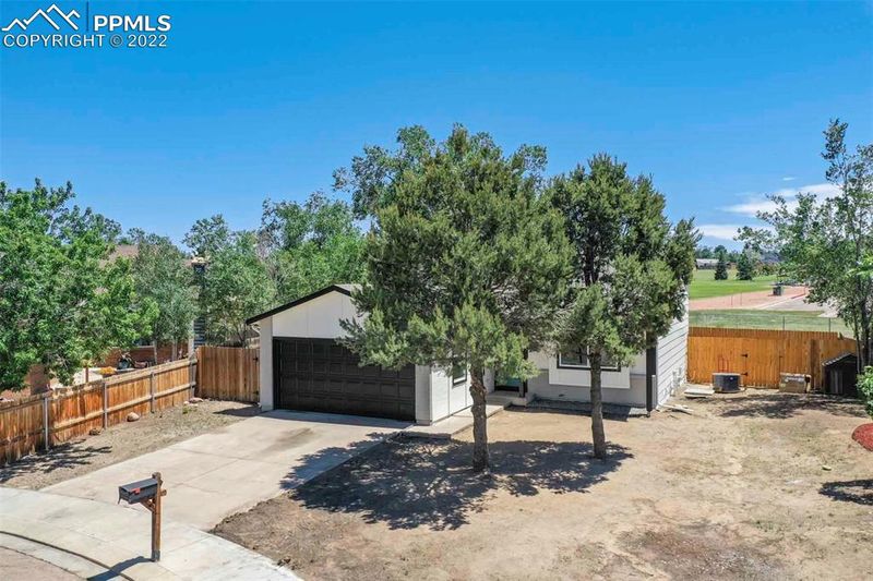 4223 Dawnlite Dr, Colorado Springs, CO 80916