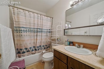 4225 Carefree Cir #B, Colorado Springs, CO 80917