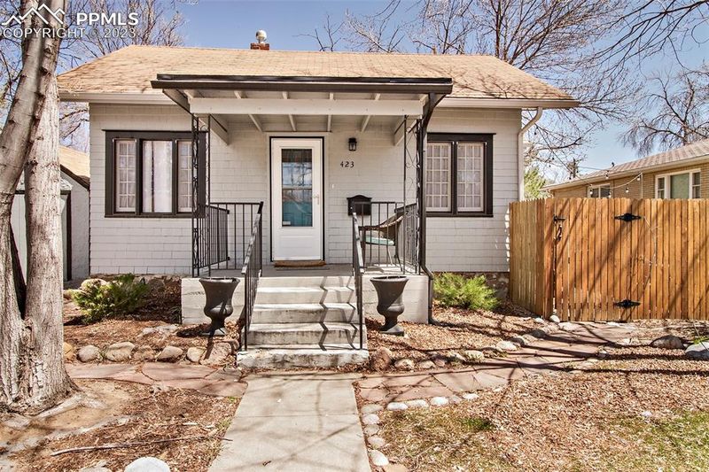 423 N Cedar St, Colorado Springs, CO 80903