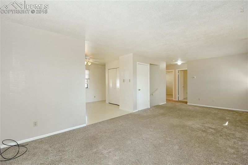 423 N Chestnut St, Colorado Springs, CO 80905