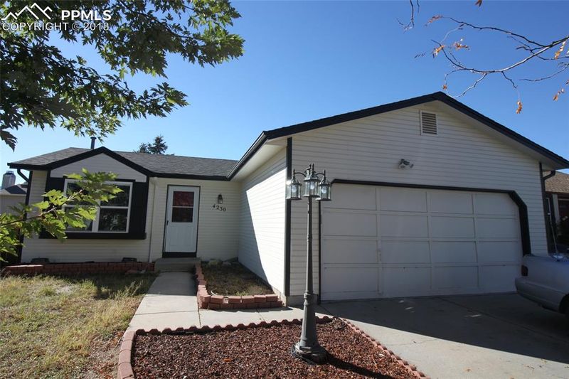 4230 Halstead Cir, Colorado Springs, CO 80916