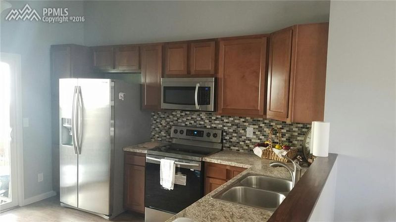 4233 Halstead Cir, Colorado Springs, CO 80916